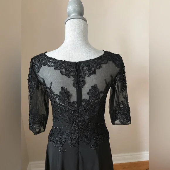 Novia Dress - Picture 6 of 7